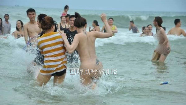 网传中国女孩在西港裸泳真相原来是这样的