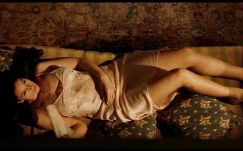 《西西里的美丽传说》最美的寡妇满足男人所有欲望的电影