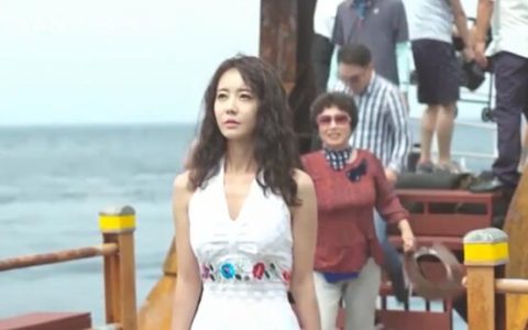 逆天尺度韩国伦理片《没有被爱过的女人》